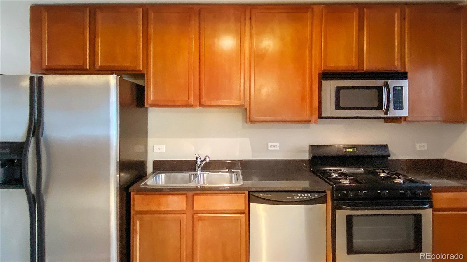 MLS Image #4 for 2100 n franklin street,denver, Colorado
