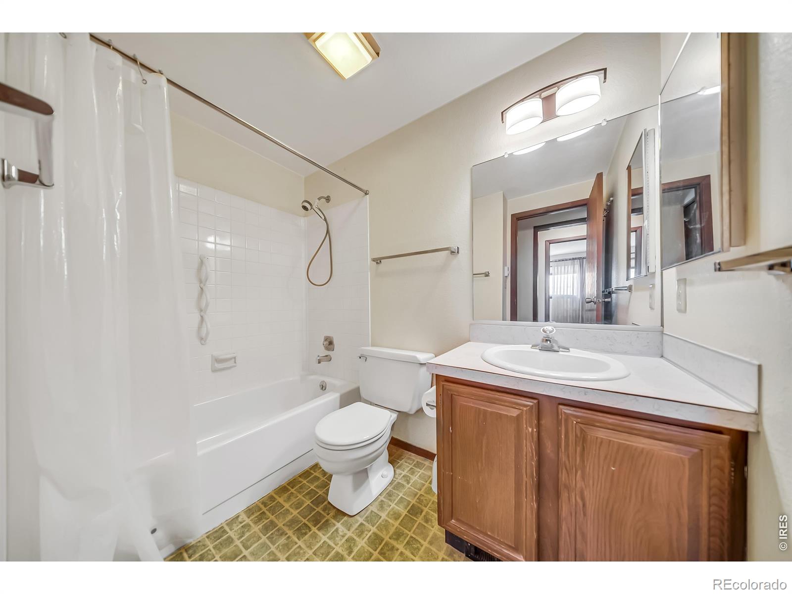 MLS Image #16 for 372  logan street,walden, Colorado