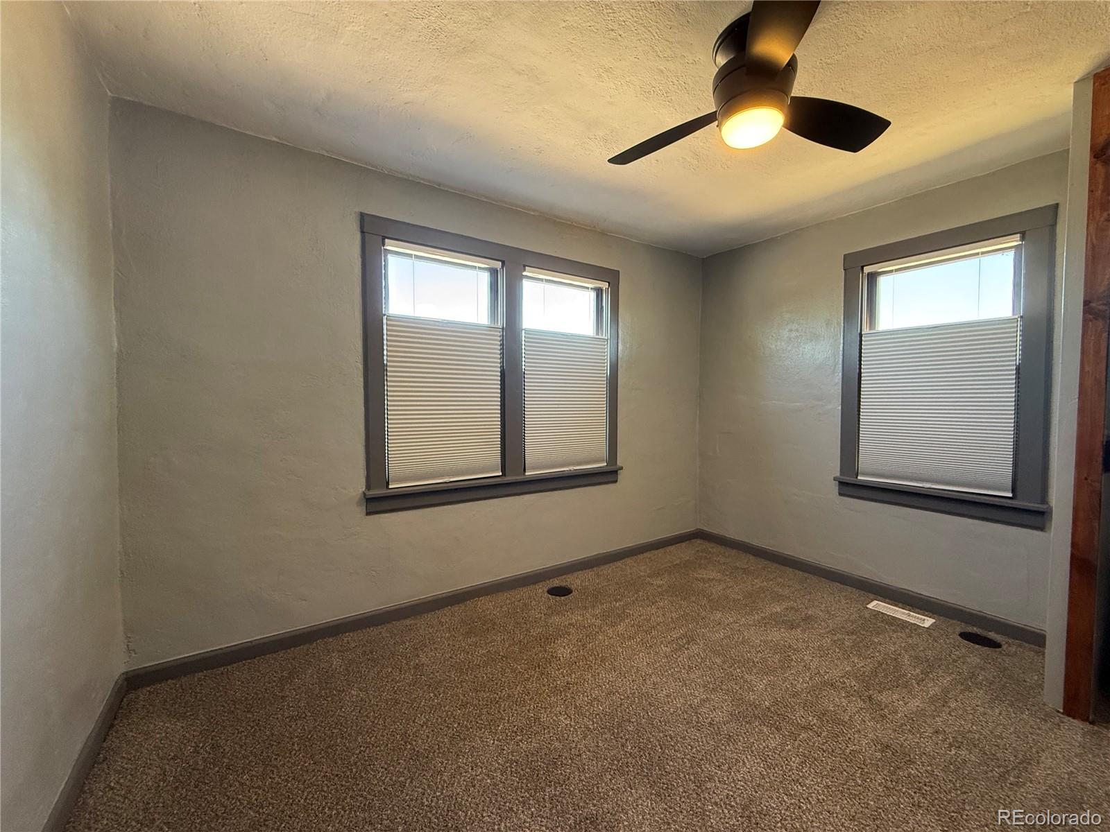 MLS Image #16 for 2330  cheyenne avenue,pueblo, Colorado