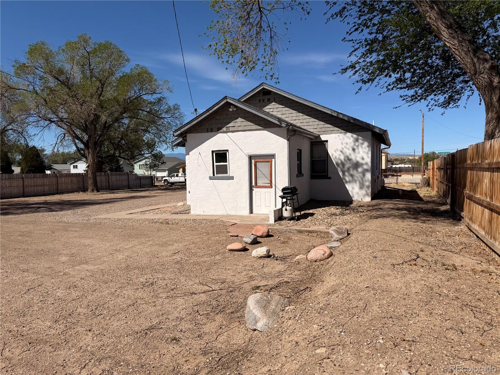 MLS Image #33 for 2330  cheyenne avenue,pueblo, Colorado
