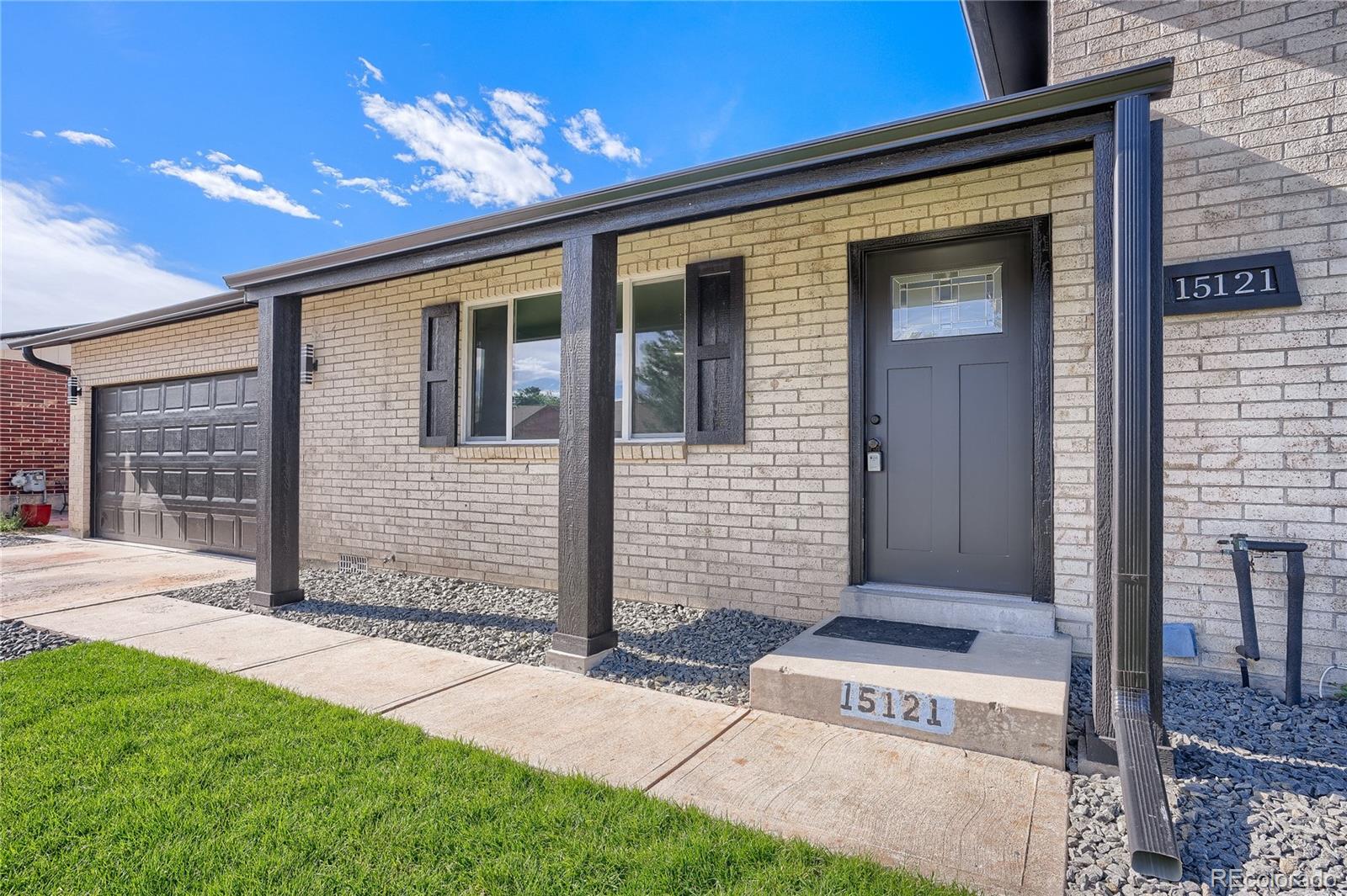 MLS Image #3 for 15121 e 55th avenue,denver, Colorado