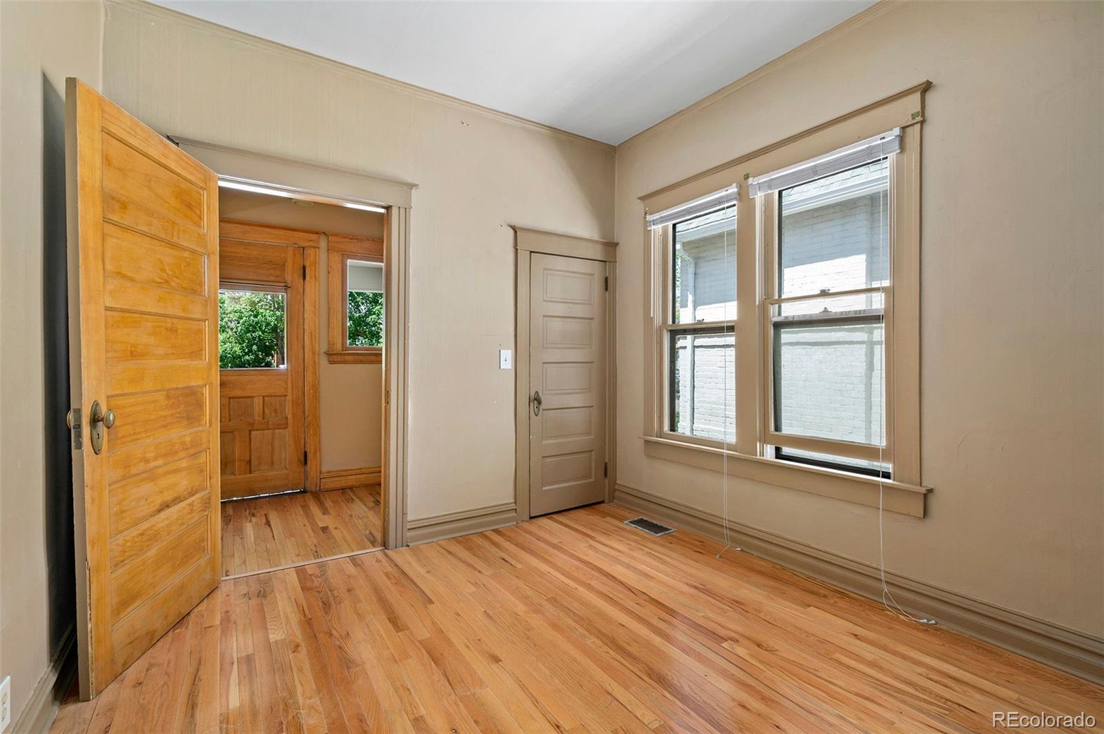 MLS Image #19 for 354 s sherman street,denver, Colorado