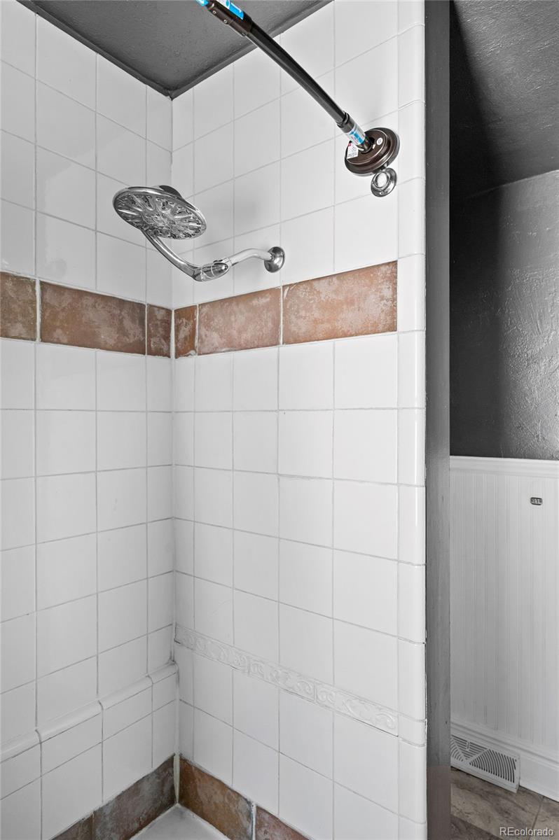 MLS Image #21 for 354 s sherman street,denver, Colorado