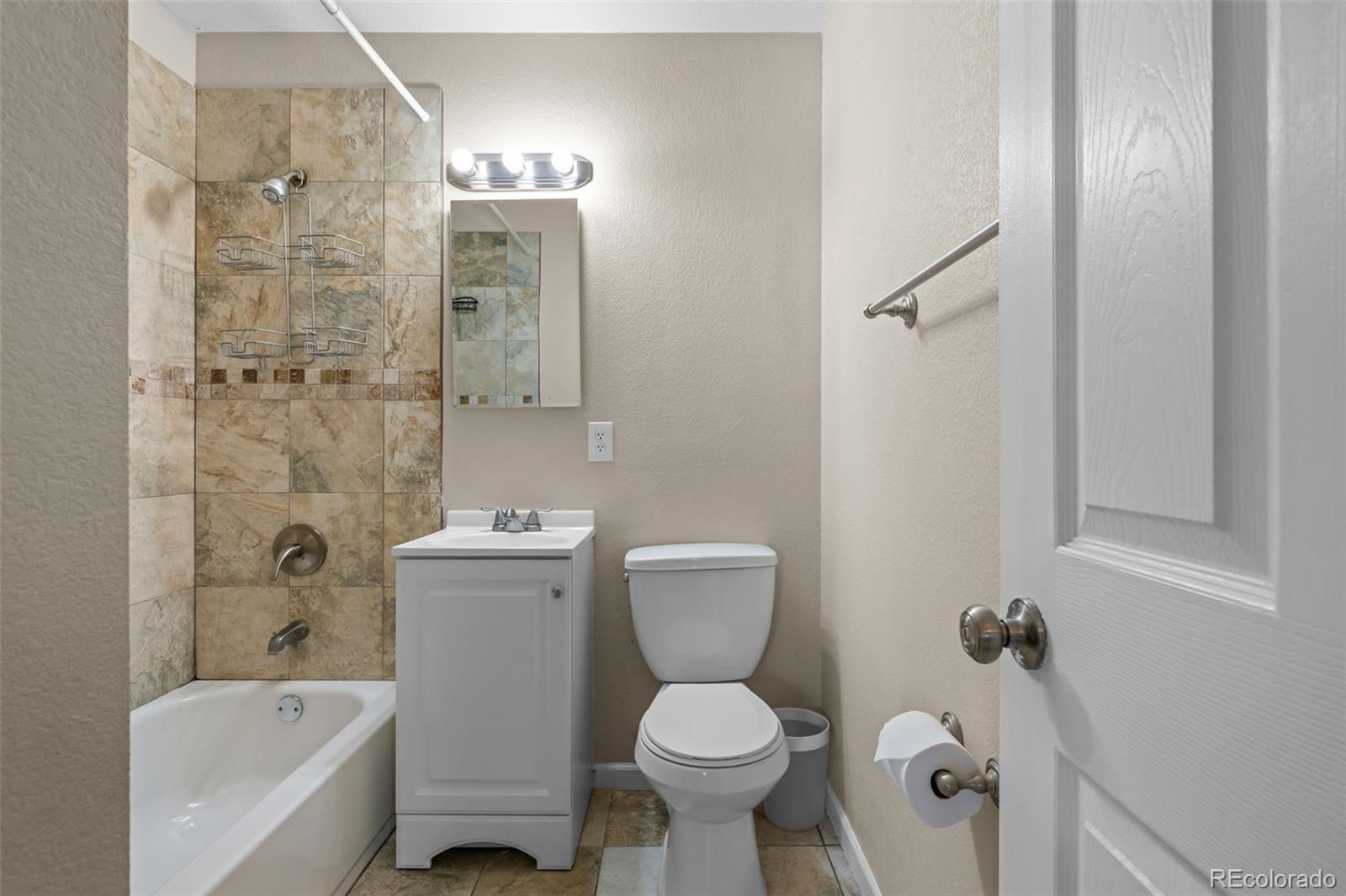 MLS Image #17 for 2203  beech court,golden, Colorado