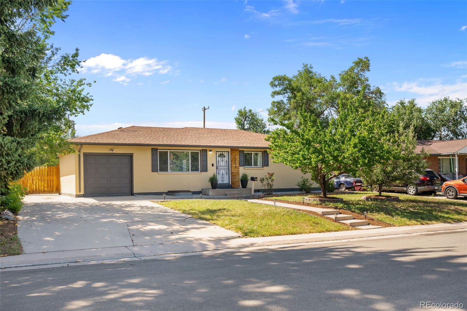 MLS Image #2 for 2203  beech court,golden, Colorado