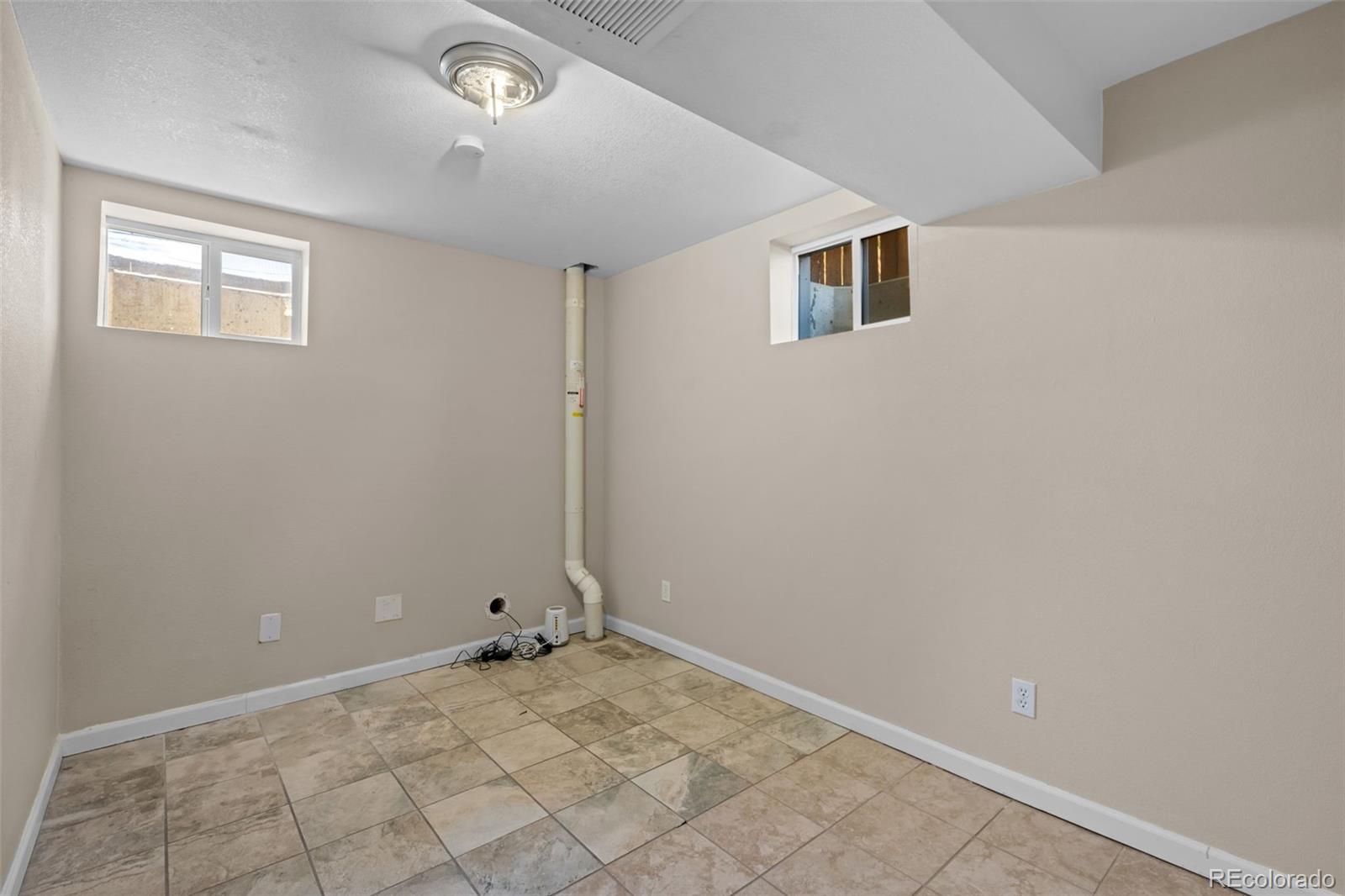 MLS Image #24 for 2203  beech court,golden, Colorado