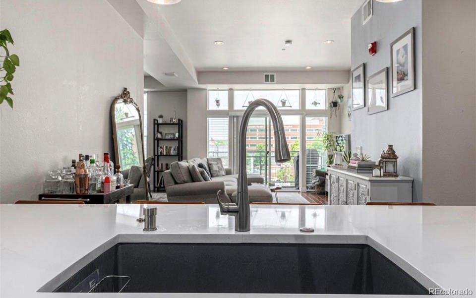 MLS Image #3 for 1488  madison street,denver, Colorado