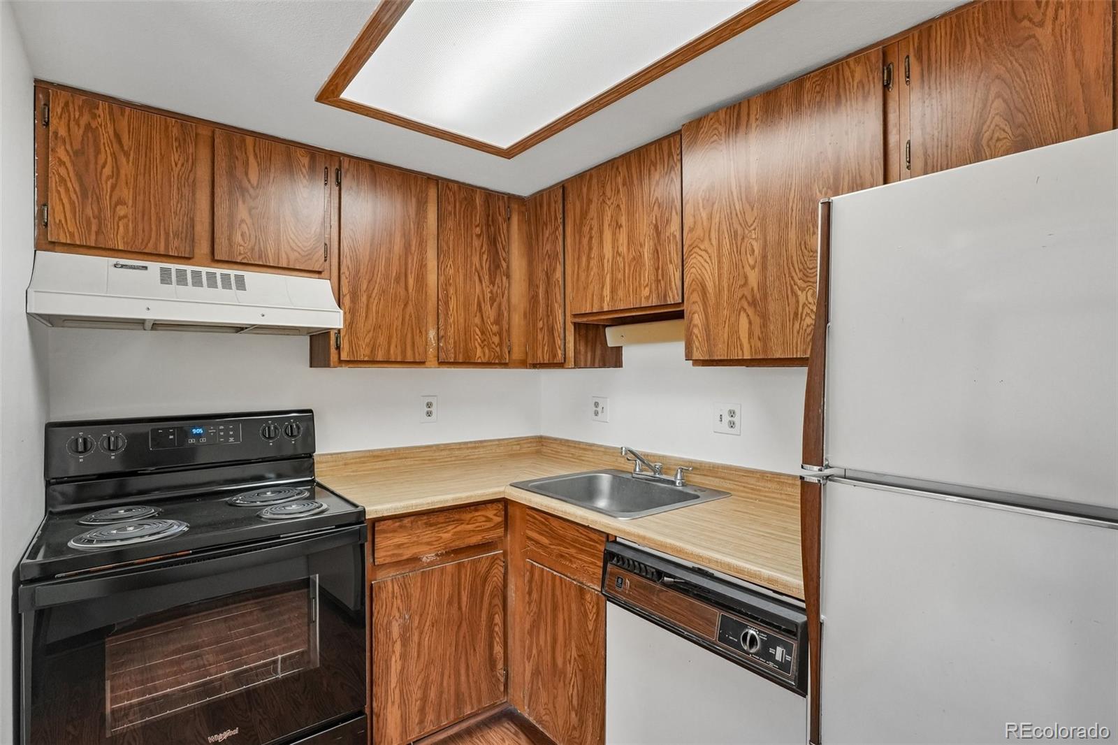 MLS Image #7 for 17053 e tennessee drive 214,aurora, Colorado