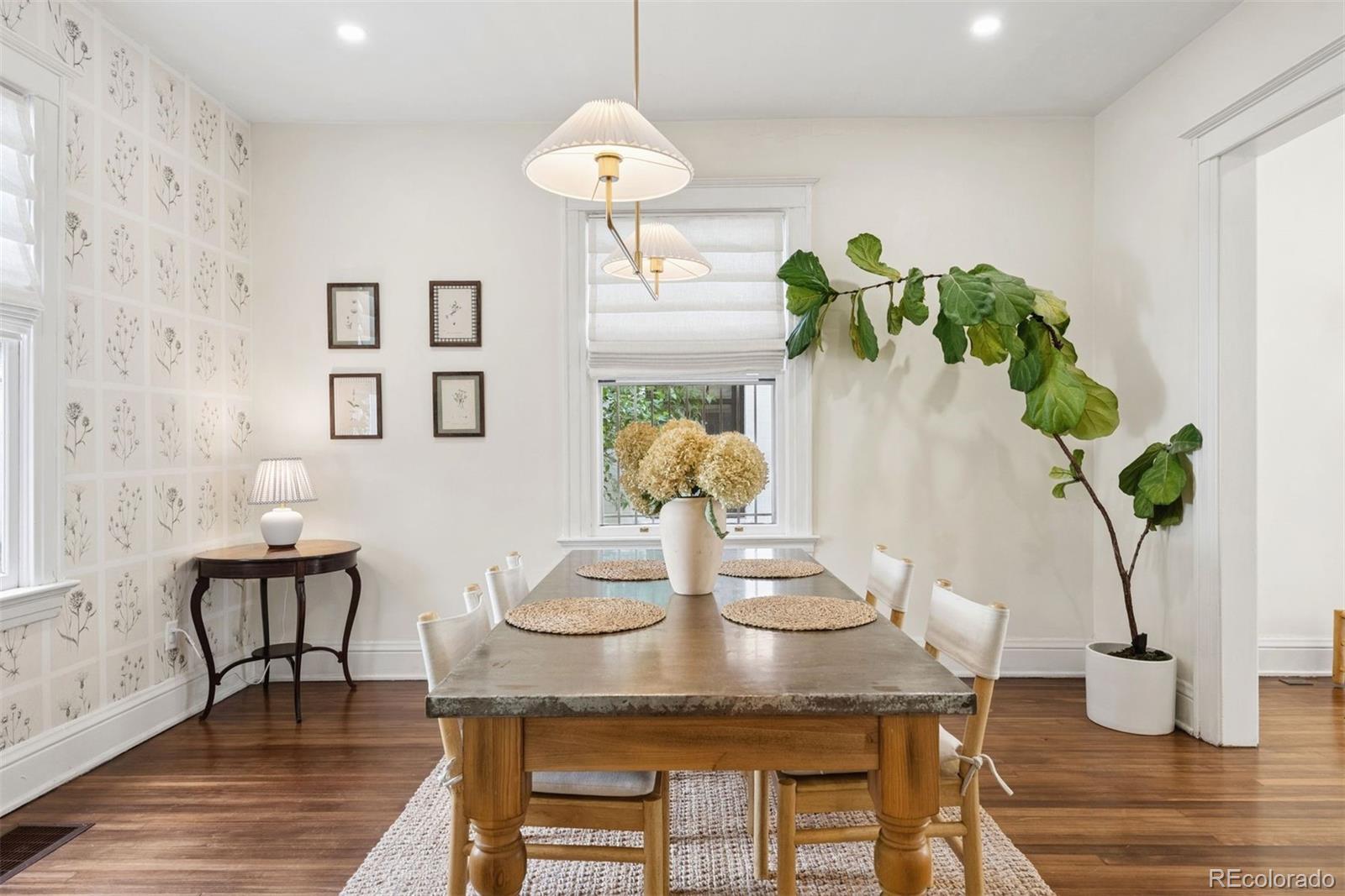 MLS Image #2 for 576 n franklin street,denver, Colorado