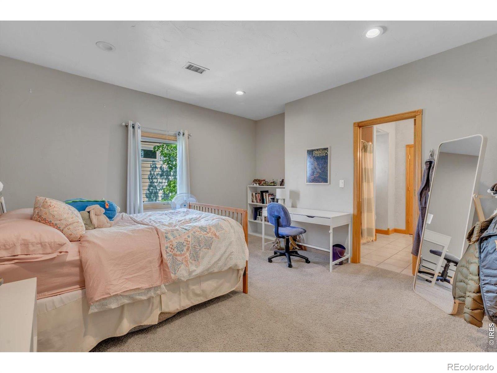 MLS Image #26 for 723  ridge creek court,longmont, Colorado