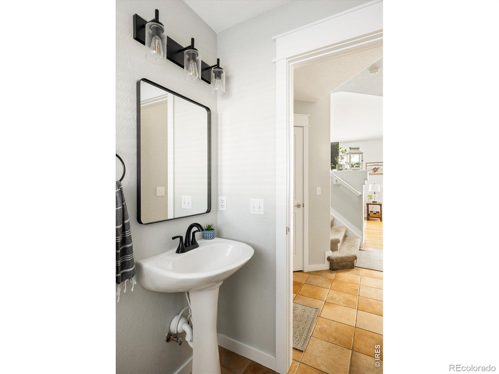 MLS Image #15 for 14000  winding river court,broomfield, Colorado
