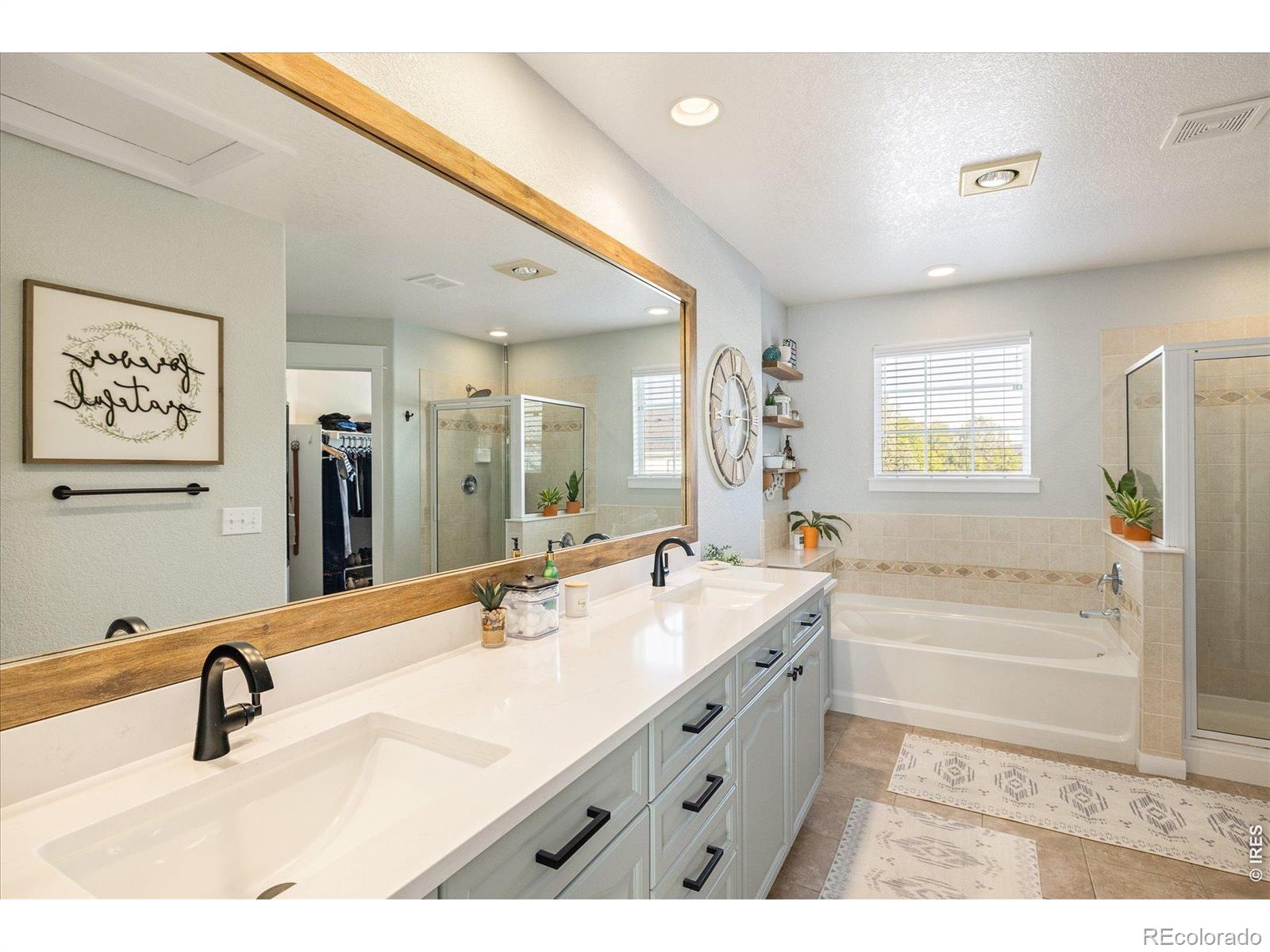 MLS Image #19 for 14000  winding river court,broomfield, Colorado