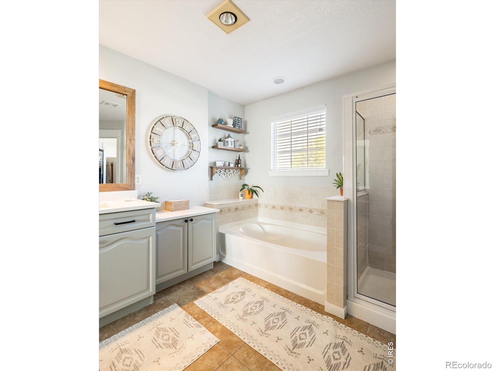 MLS Image #20 for 14000  winding river court,broomfield, Colorado