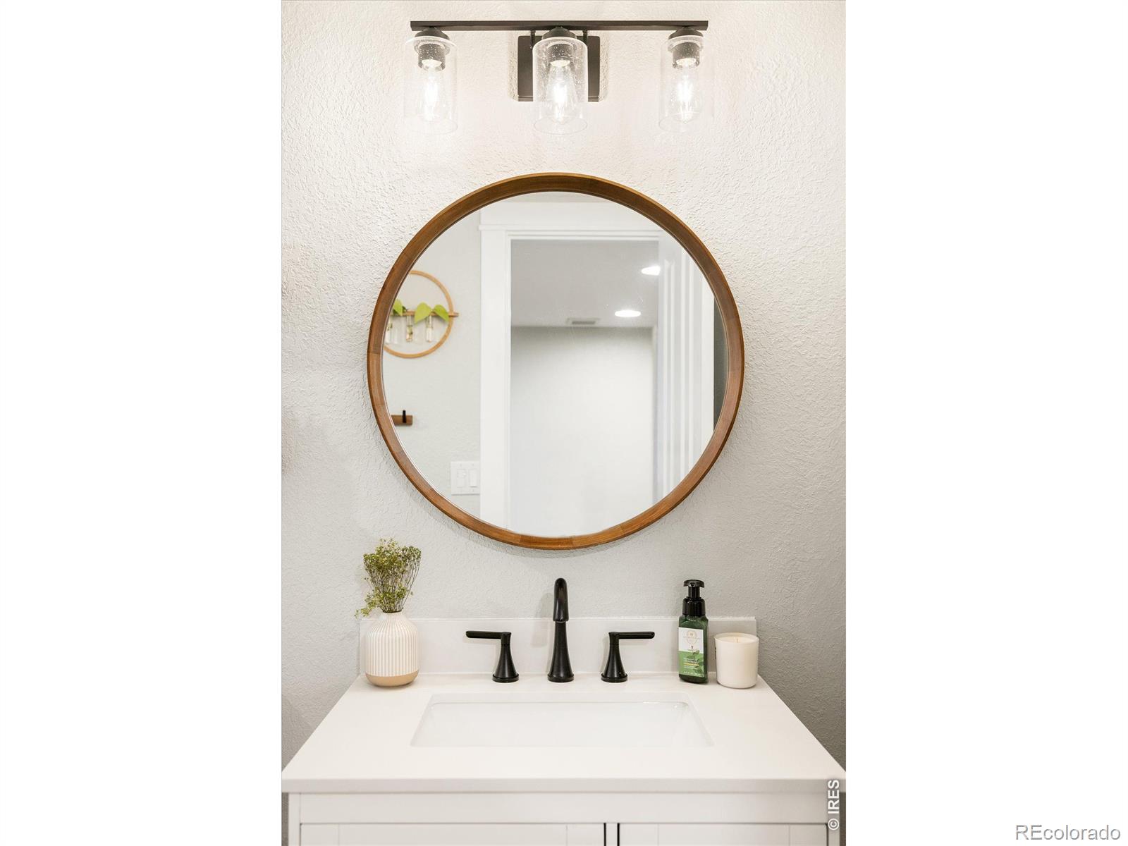 MLS Image #27 for 14000  winding river court,broomfield, Colorado