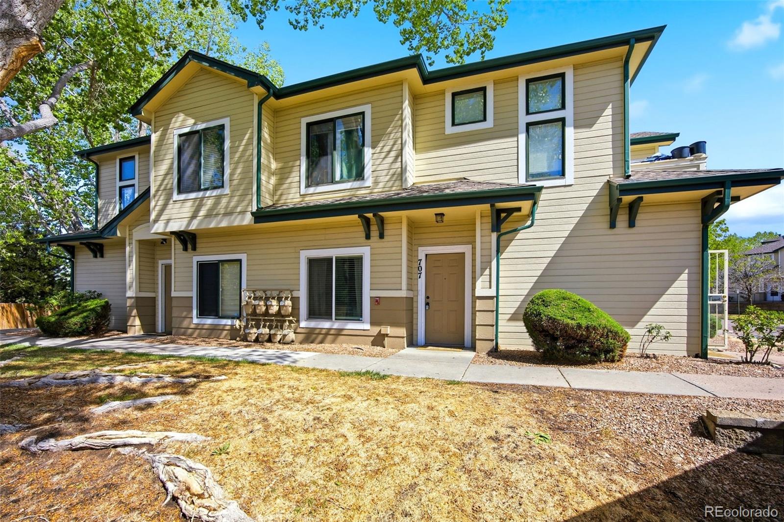 MLS Image #28 for 8707 e florida avenue 707,denver, Colorado