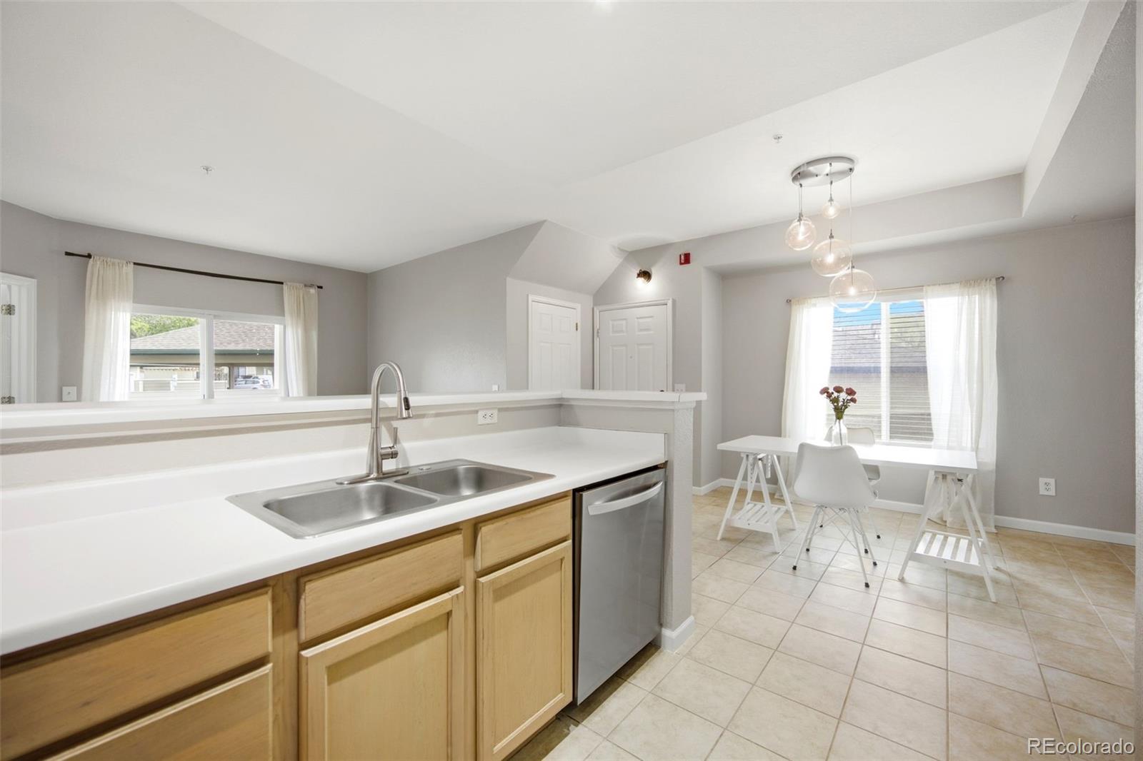 MLS Image #5 for 8707 e florida avenue 707,denver, Colorado