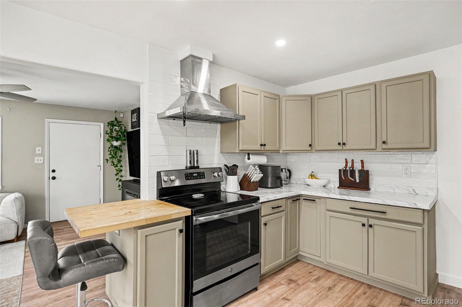 MLS Image #6 for 8020  grove street,westminster, Colorado