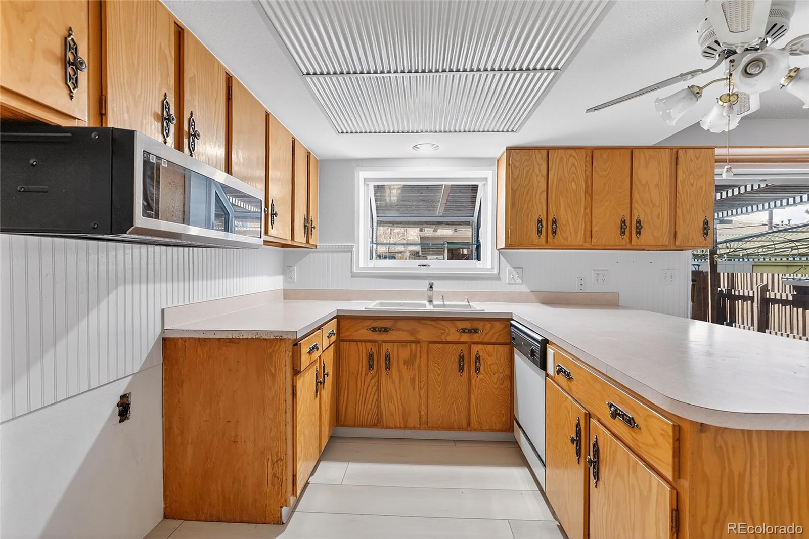 MLS Image #3 for 12513 w alameda drive ,lakewood, Colorado