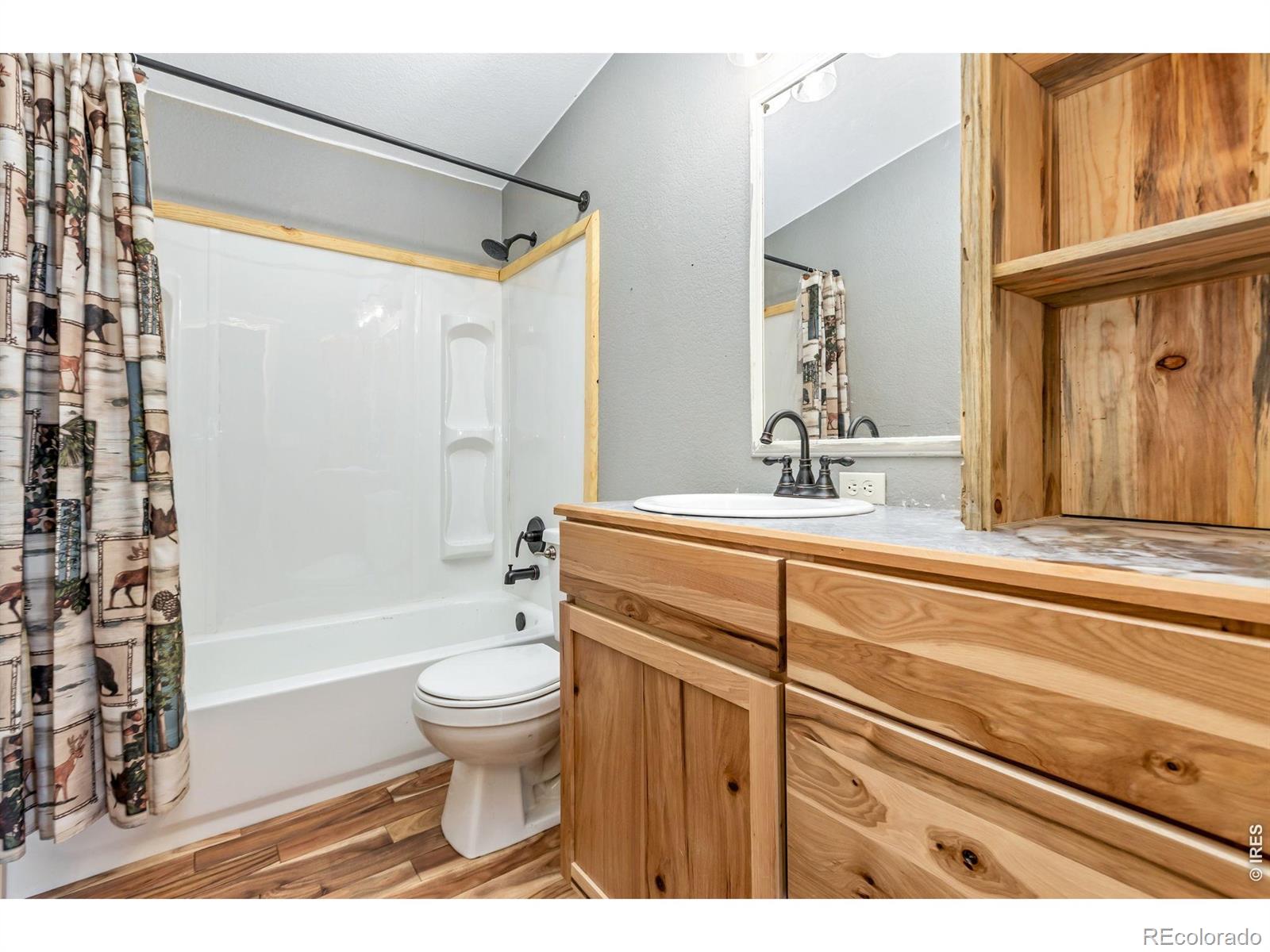 MLS Image #19 for 29819  county road 78 ,eaton, Colorado