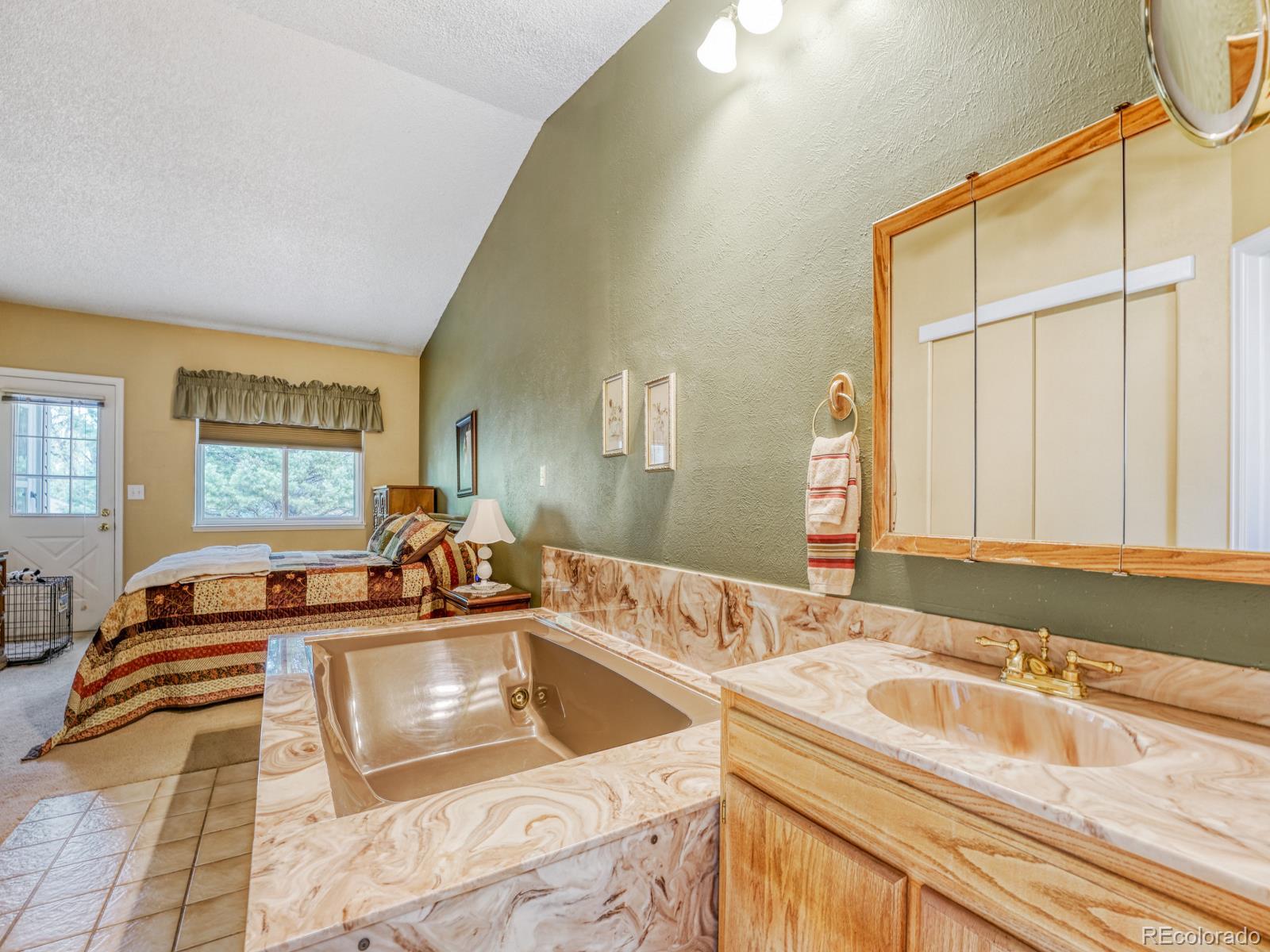 MLS Image #14 for 2746 s uravan street,aurora, Colorado
