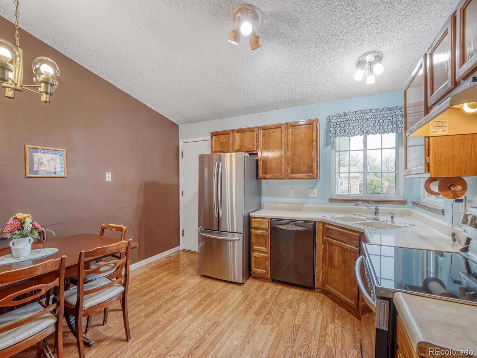 MLS Image #4 for 2746 s uravan street,aurora, Colorado