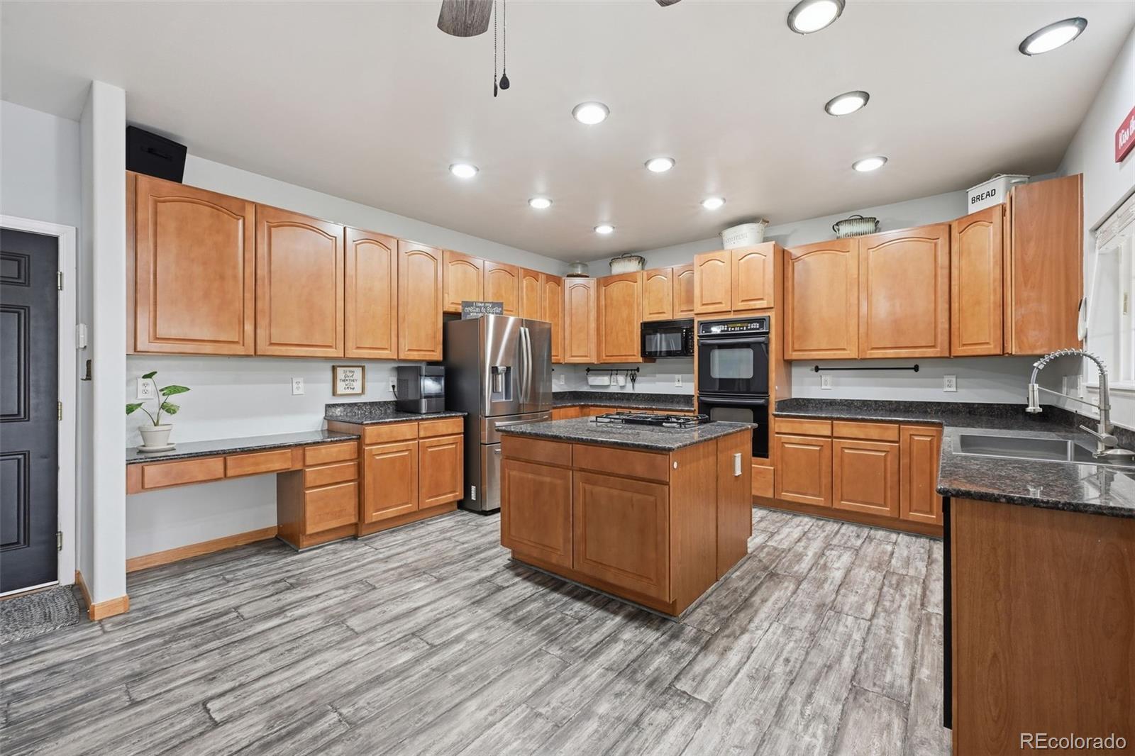 MLS Image #15 for 5162  sunset ridge drive,colorado springs, Colorado