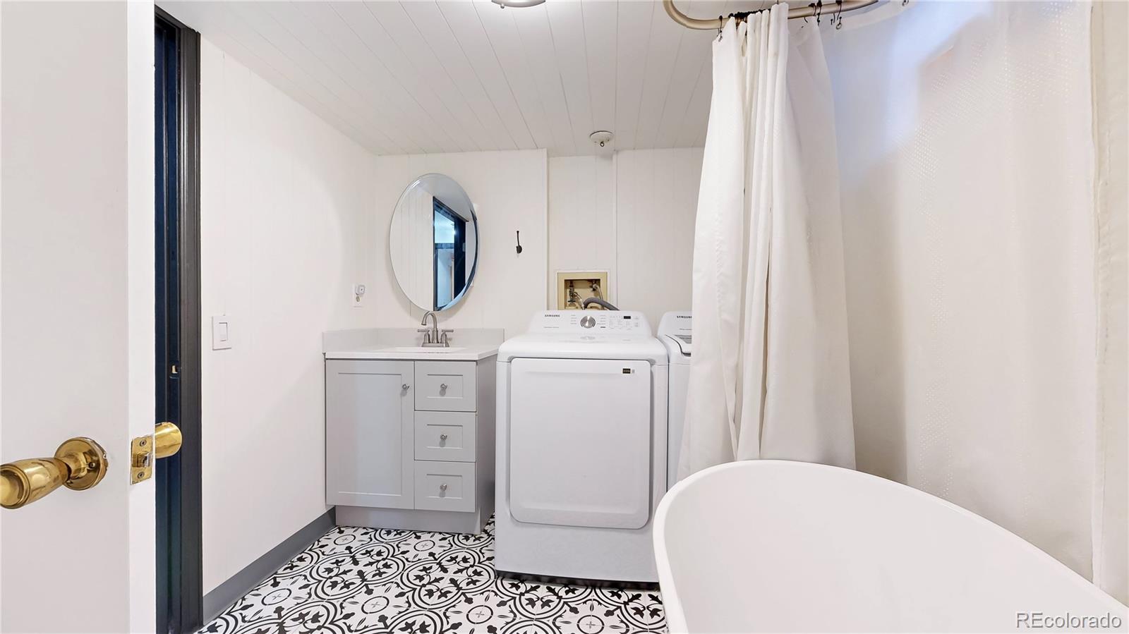 MLS Image #22 for 9374  bellaire street,thornton, Colorado