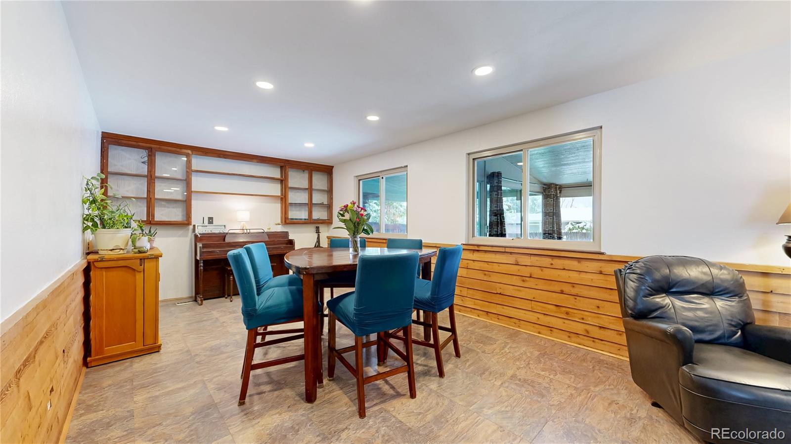 MLS Image #3 for 9374  bellaire street,thornton, Colorado