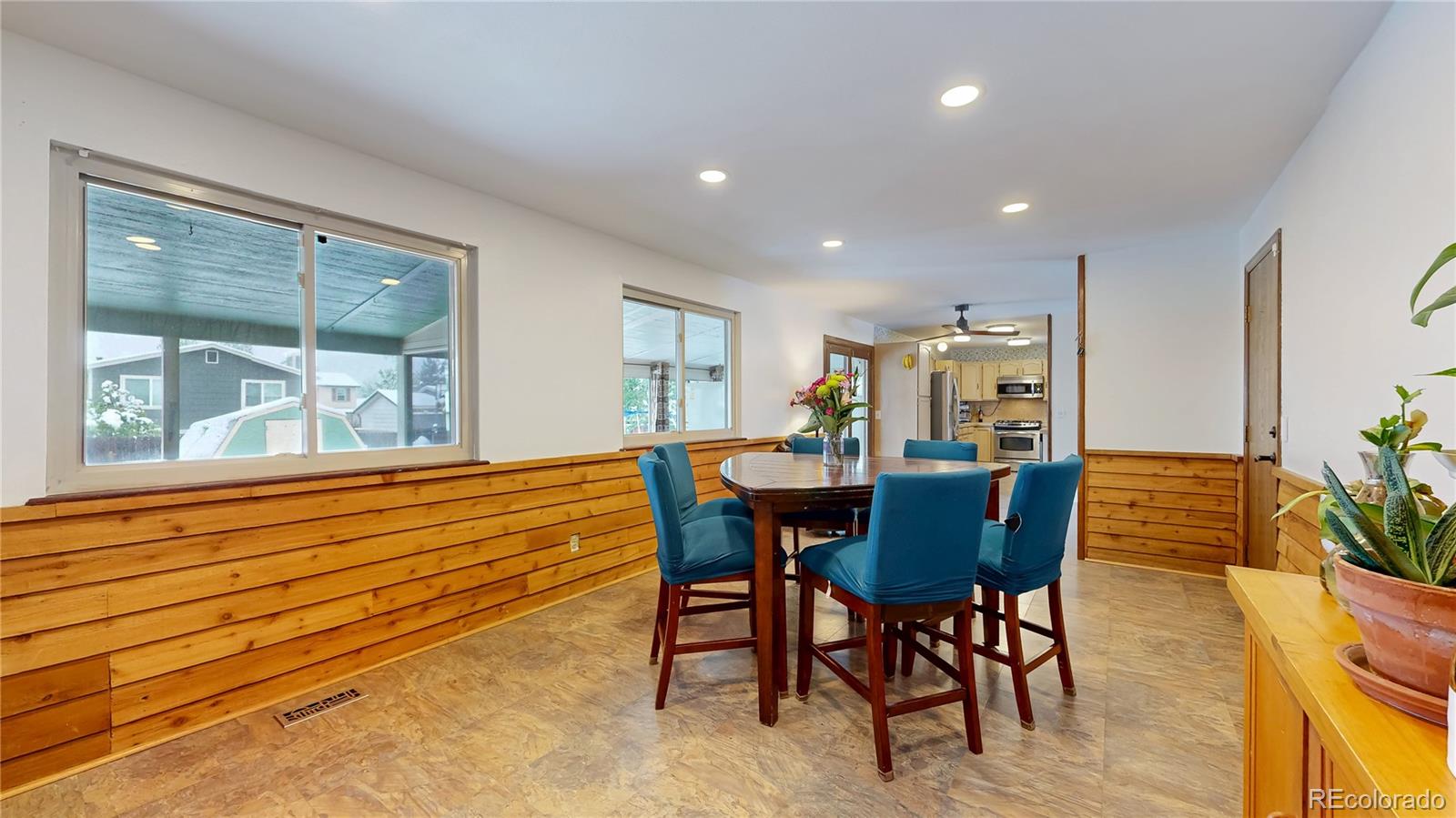 MLS Image #4 for 9374  bellaire street,thornton, Colorado