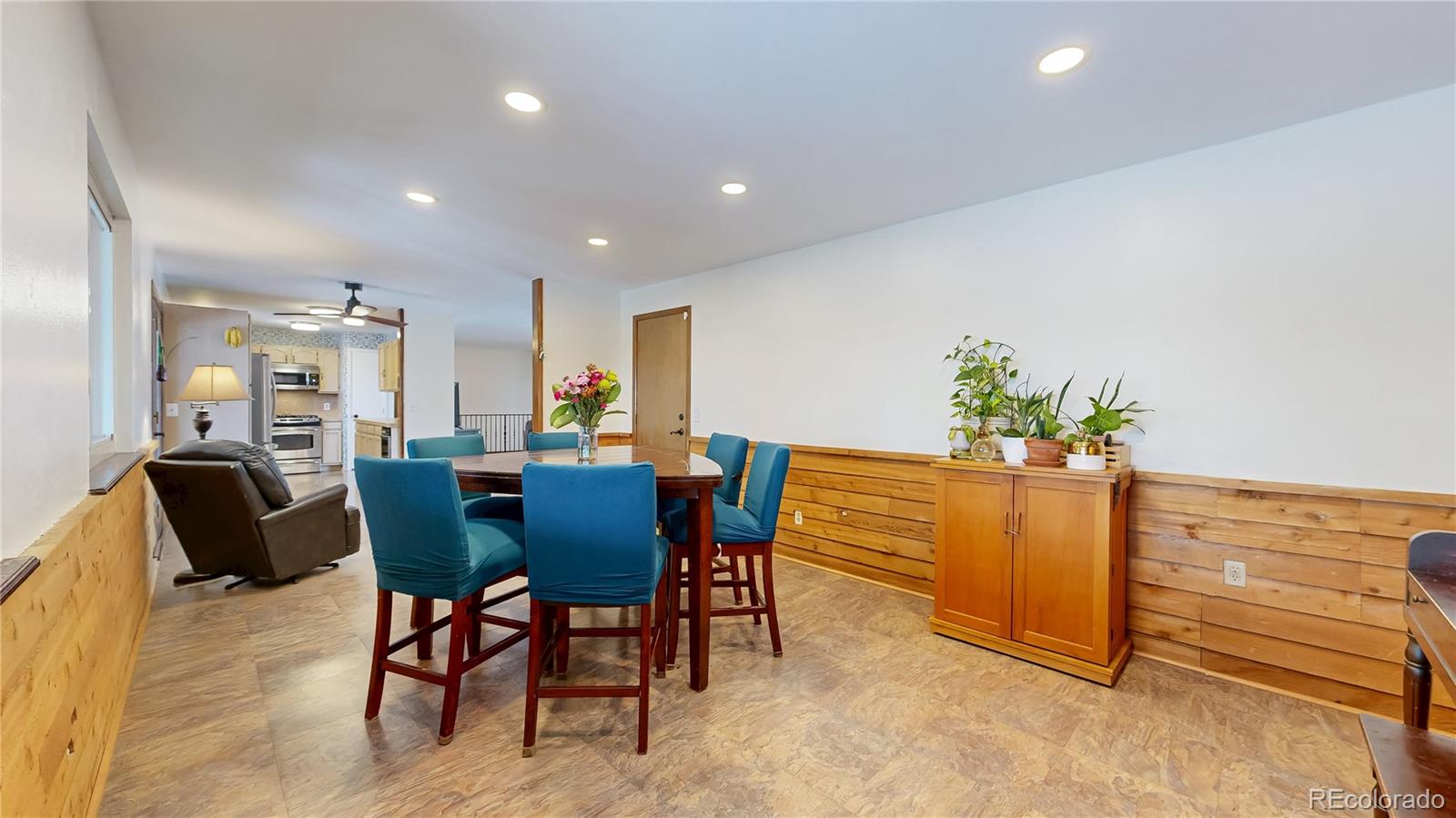 MLS Image #5 for 9374  bellaire street,thornton, Colorado