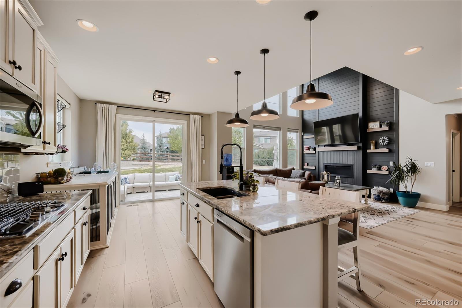 MLS Image #9 for 12680  stone creek court,firestone, Colorado