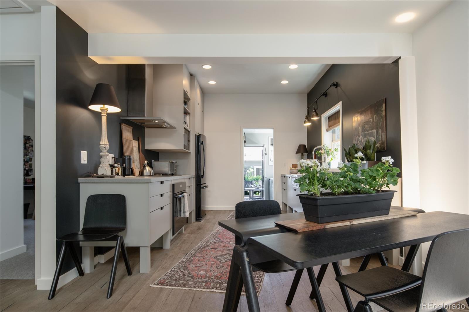 MLS Image #13 for 1432 s washington street,denver, Colorado