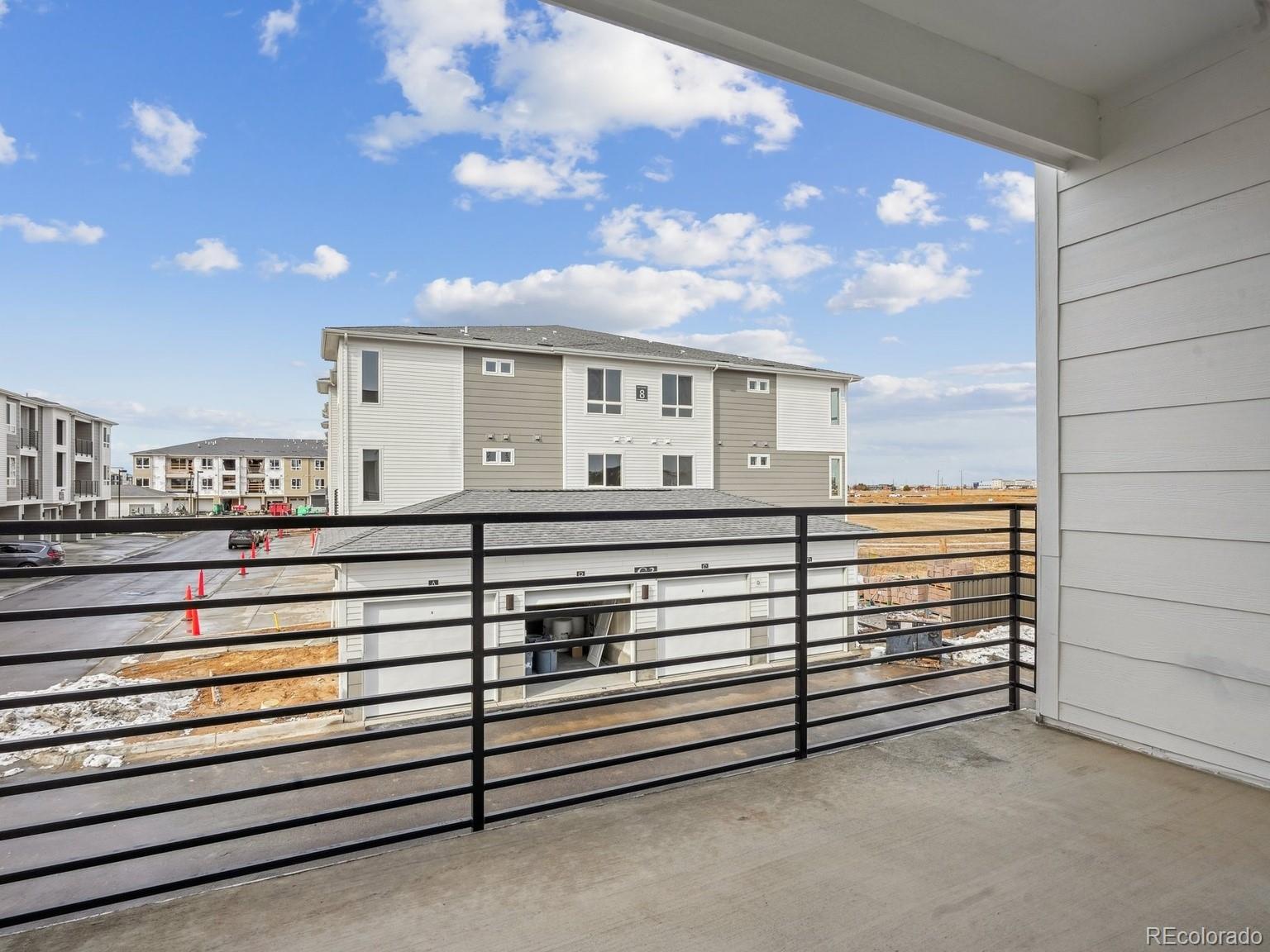 MLS Image #6 for 6153 n ceylon street,denver, Colorado