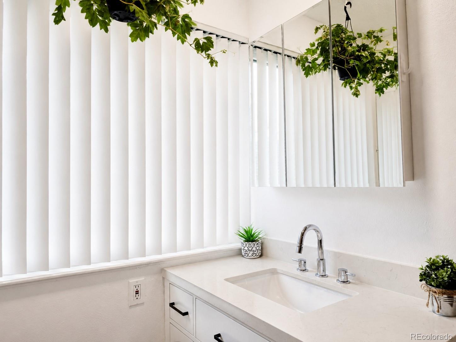MLS Image #7 for 63 s nome street,aurora, Colorado