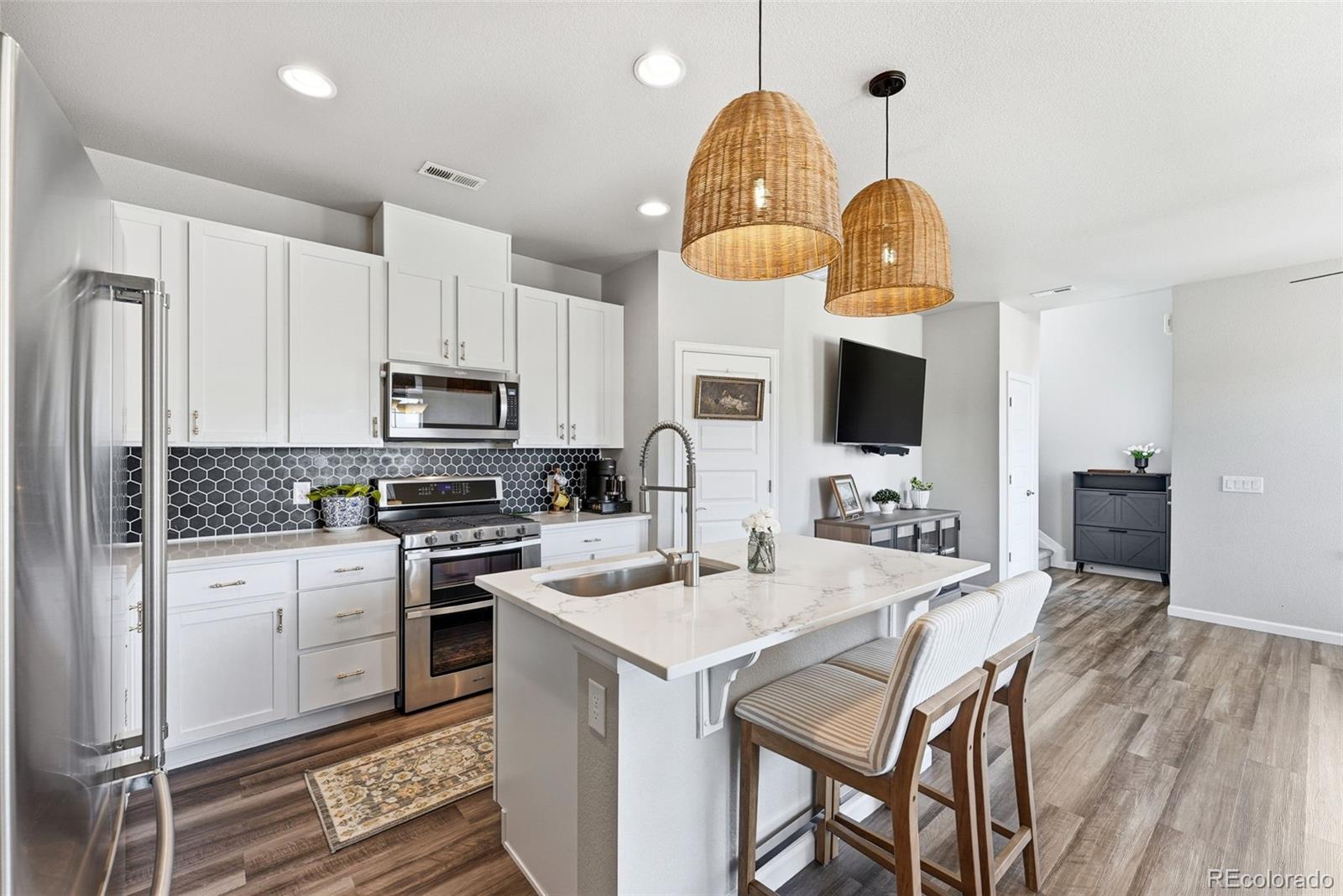 MLS Image #11 for 19589 w 93rd drive,arvada, Colorado
