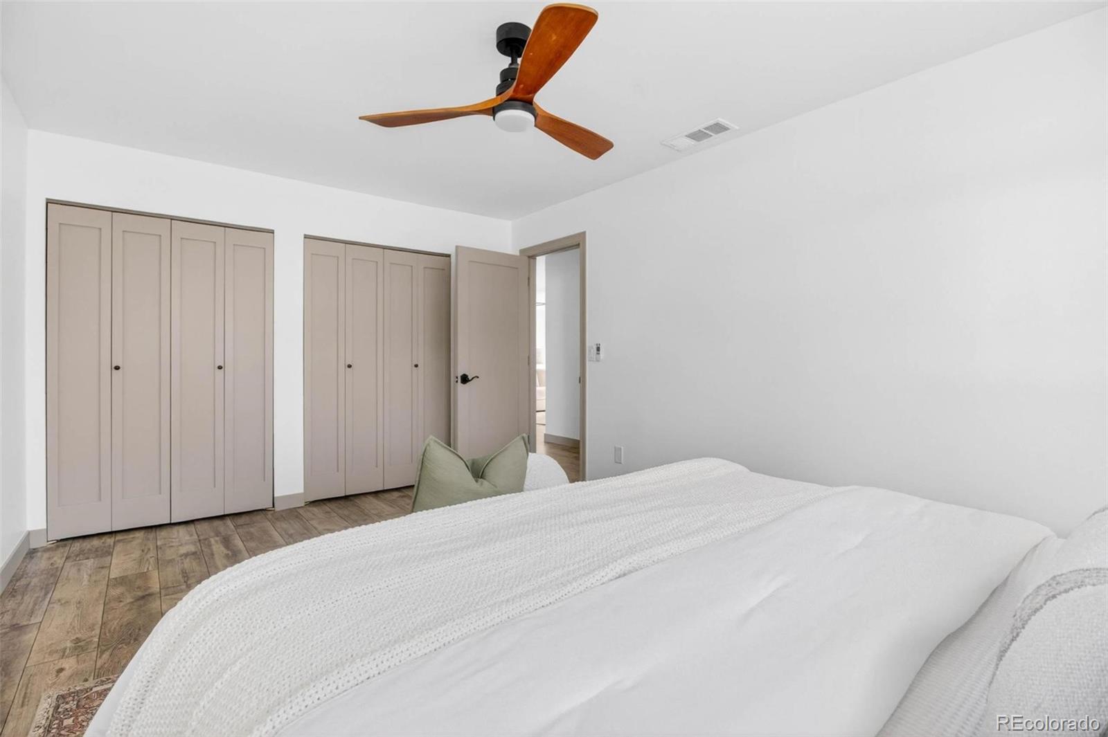 MLS Image #22 for 7142 s davies street,littleton, Colorado