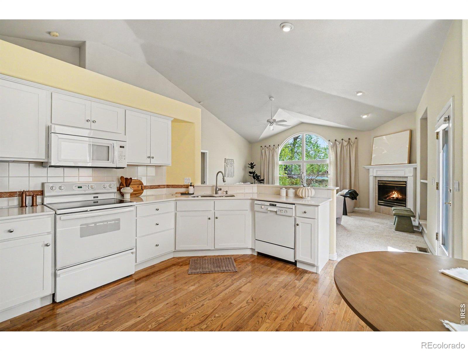MLS Image #7 for 2952  sonata bay court,longmont, Colorado