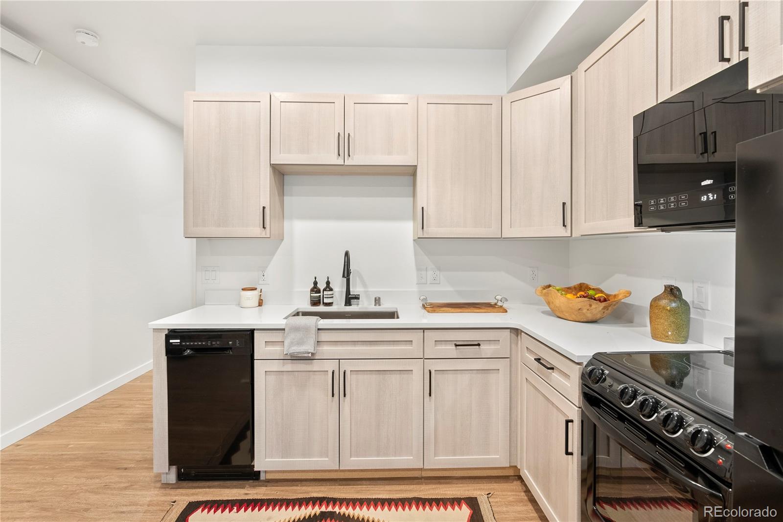 MLS Image #13 for 2115  hummingbird way 103,georgetown, Colorado