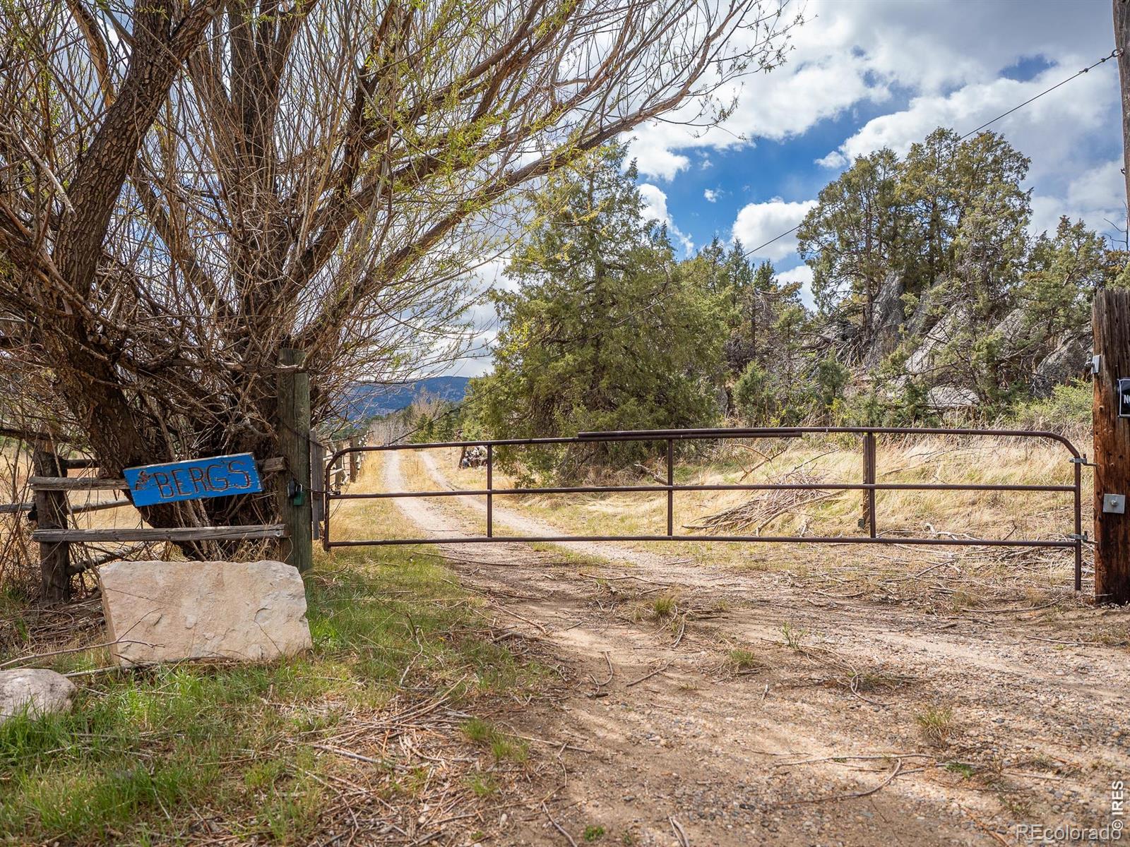 MLS Image #39 for 329  snow top drive,drake, Colorado