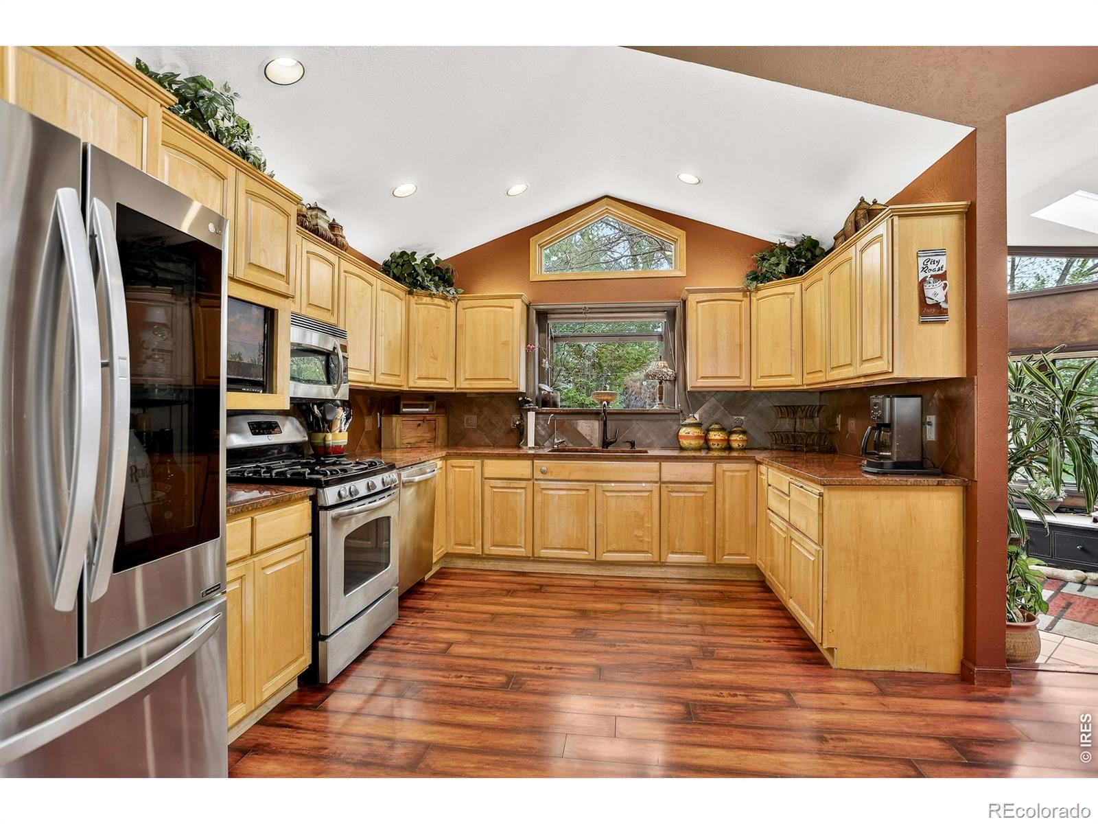 MLS Image #12 for 141  ponderosa drive,boulder, Colorado