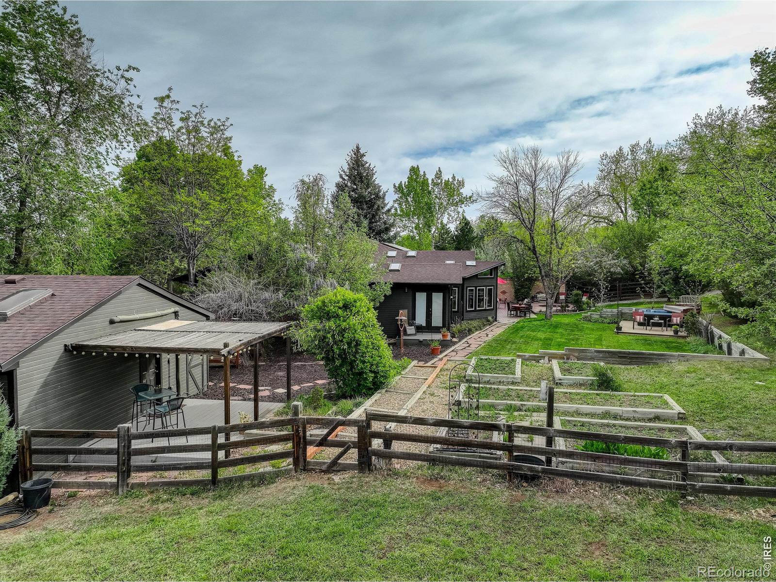 MLS Image #2 for 141  ponderosa drive,boulder, Colorado