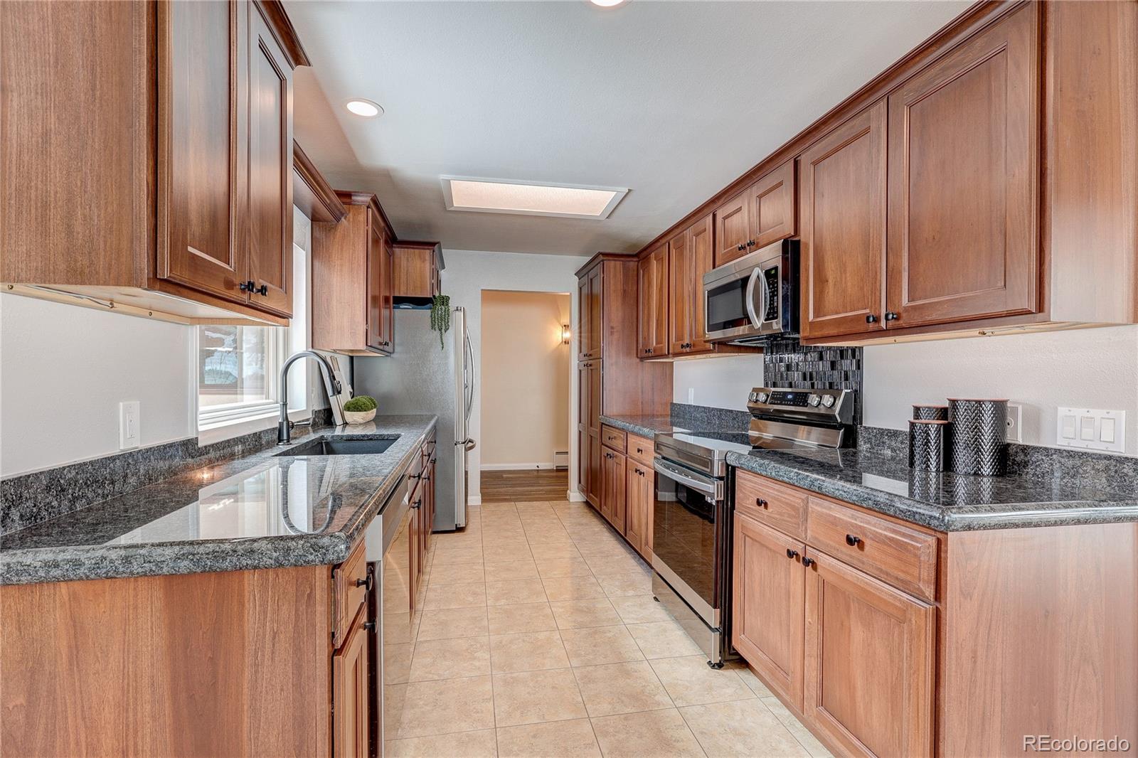 MLS Image #10 for 836  vista lane,estes park, Colorado