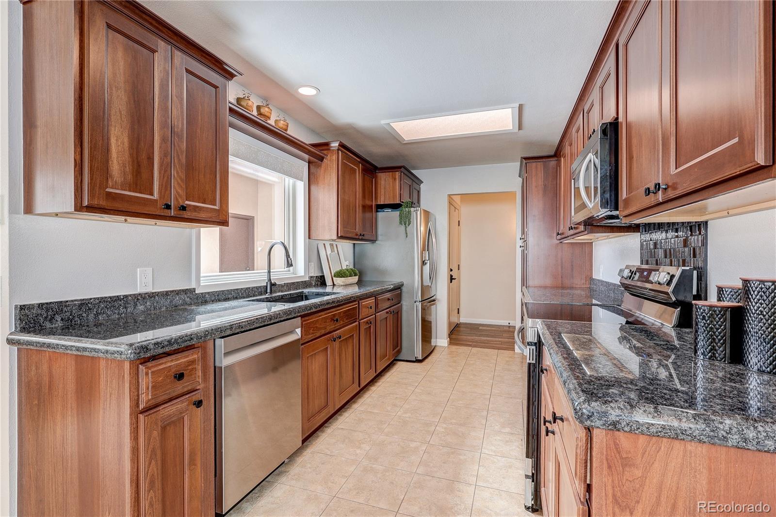MLS Image #11 for 836  vista lane,estes park, Colorado