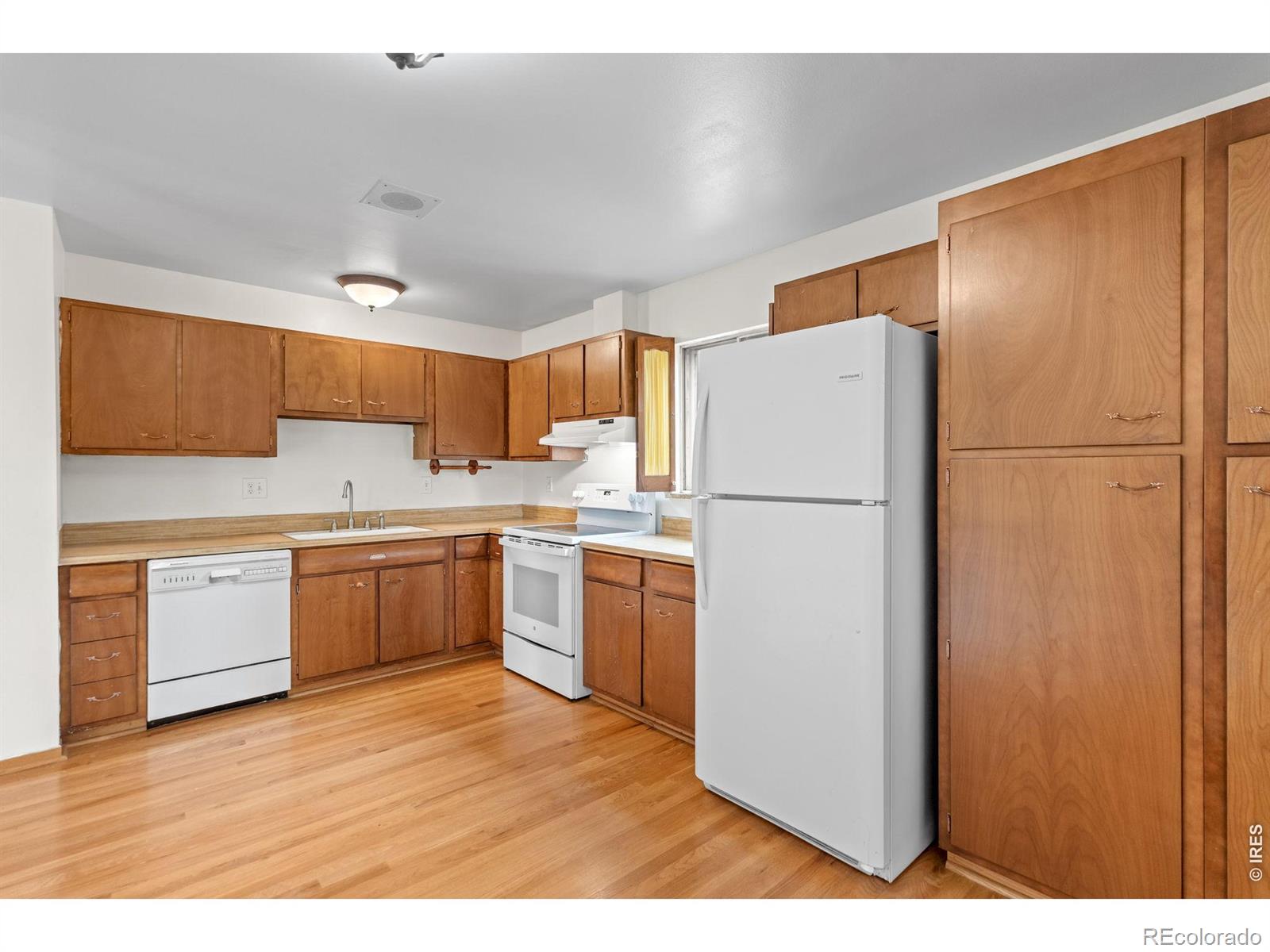 MLS Image #15 for 1843  24th ave ct,greeley, Colorado