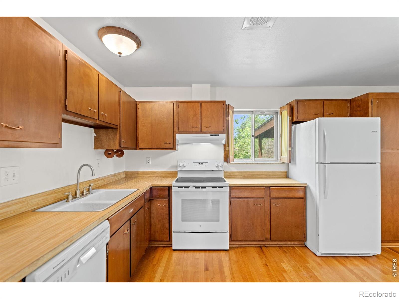 MLS Image #16 for 1843  24th ave ct,greeley, Colorado