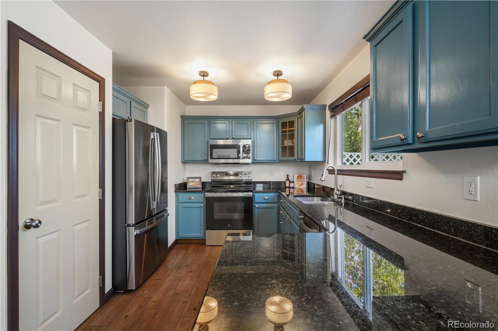 MLS Image #15 for 10204  aldenbridge court,highlands ranch, Colorado