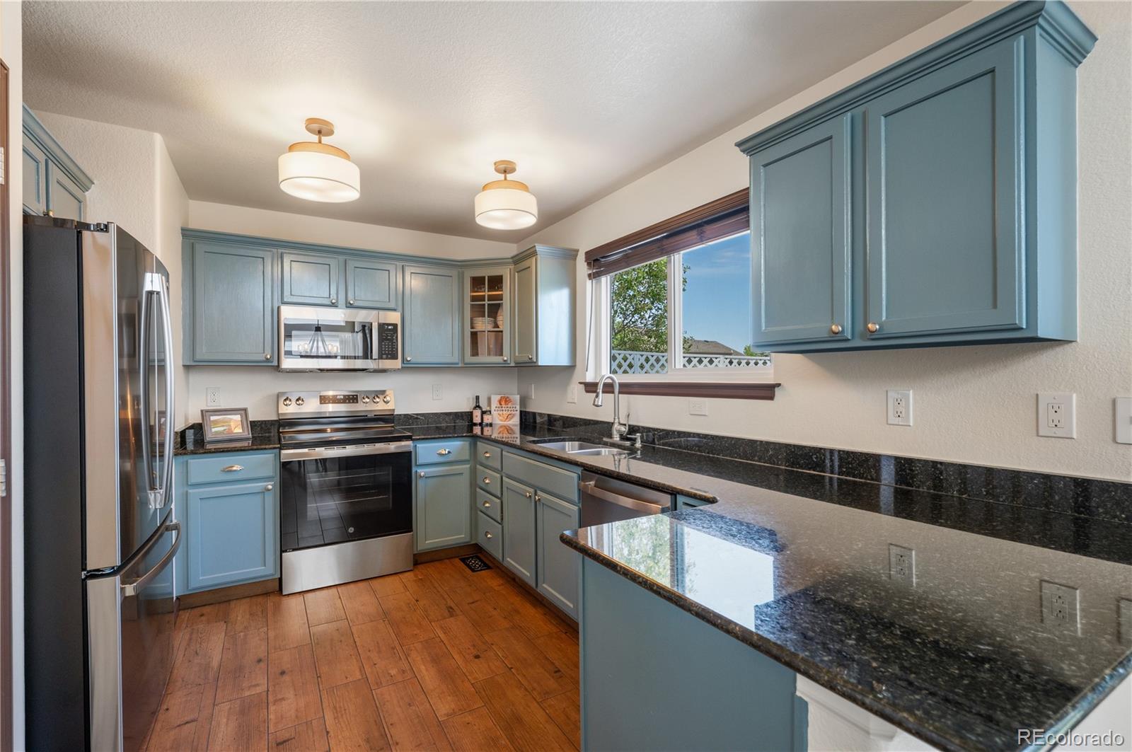 MLS Image #16 for 10204  aldenbridge court,highlands ranch, Colorado