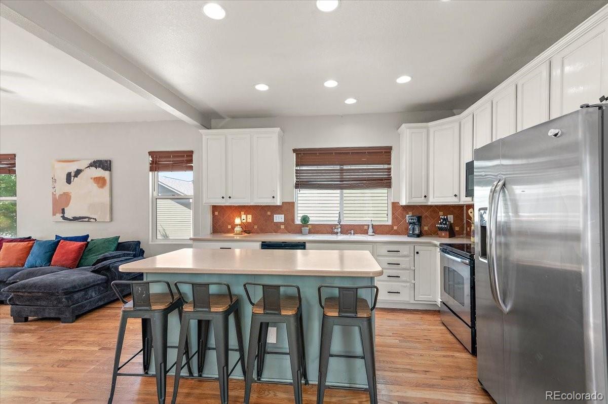 MLS Image #3 for 2475  st paul drive,colorado springs, Colorado