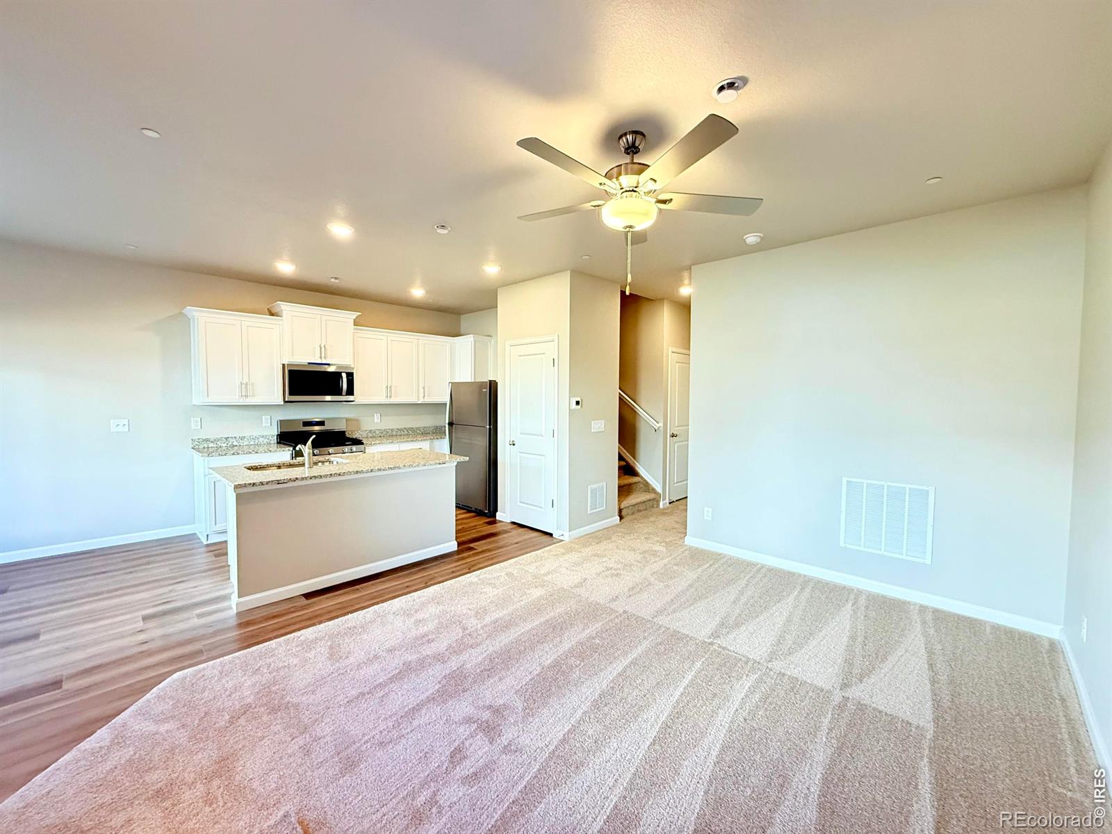 MLS Image #3 for 191  robin road,johnstown, Colorado