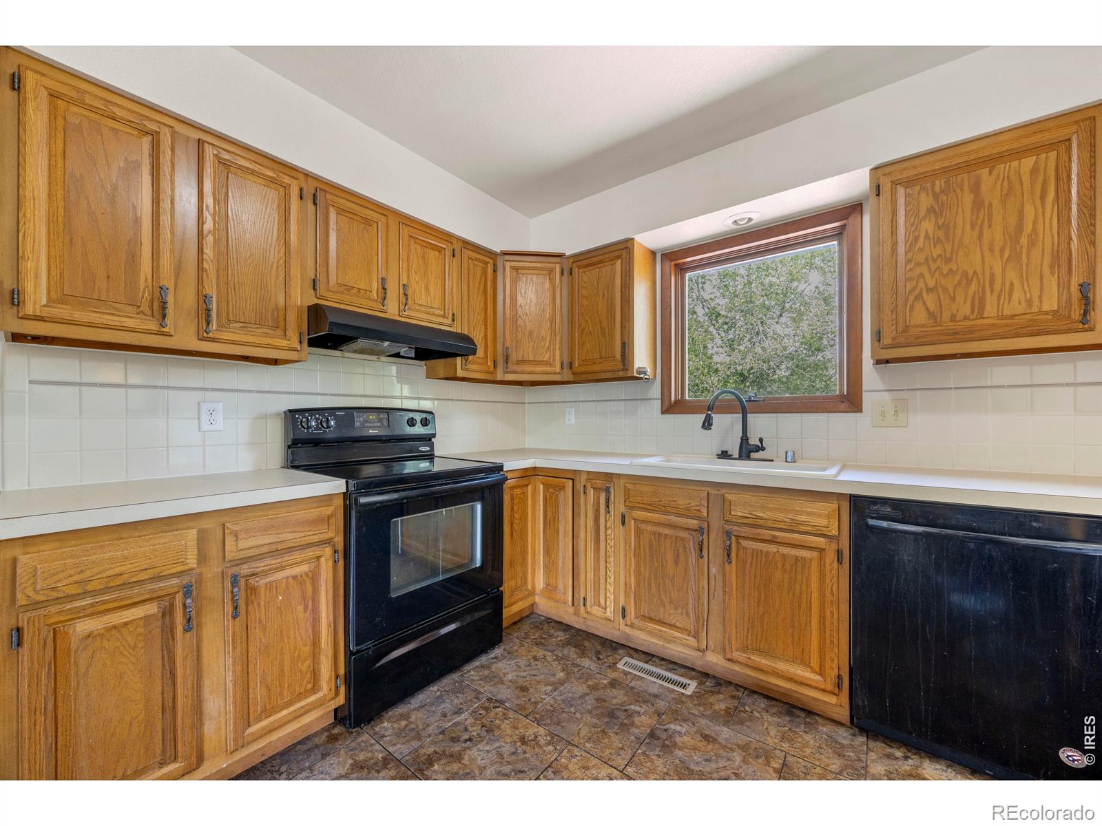 MLS Image #3 for 4941 w 9th street,greeley, Colorado